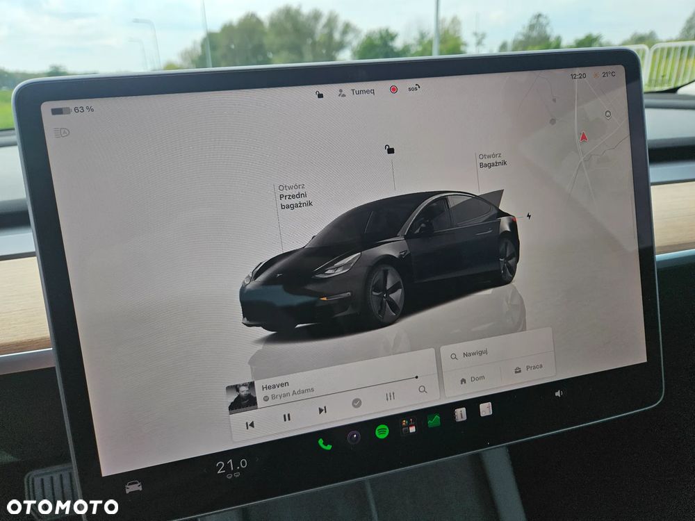 Tesla Model 3 AWD - 13