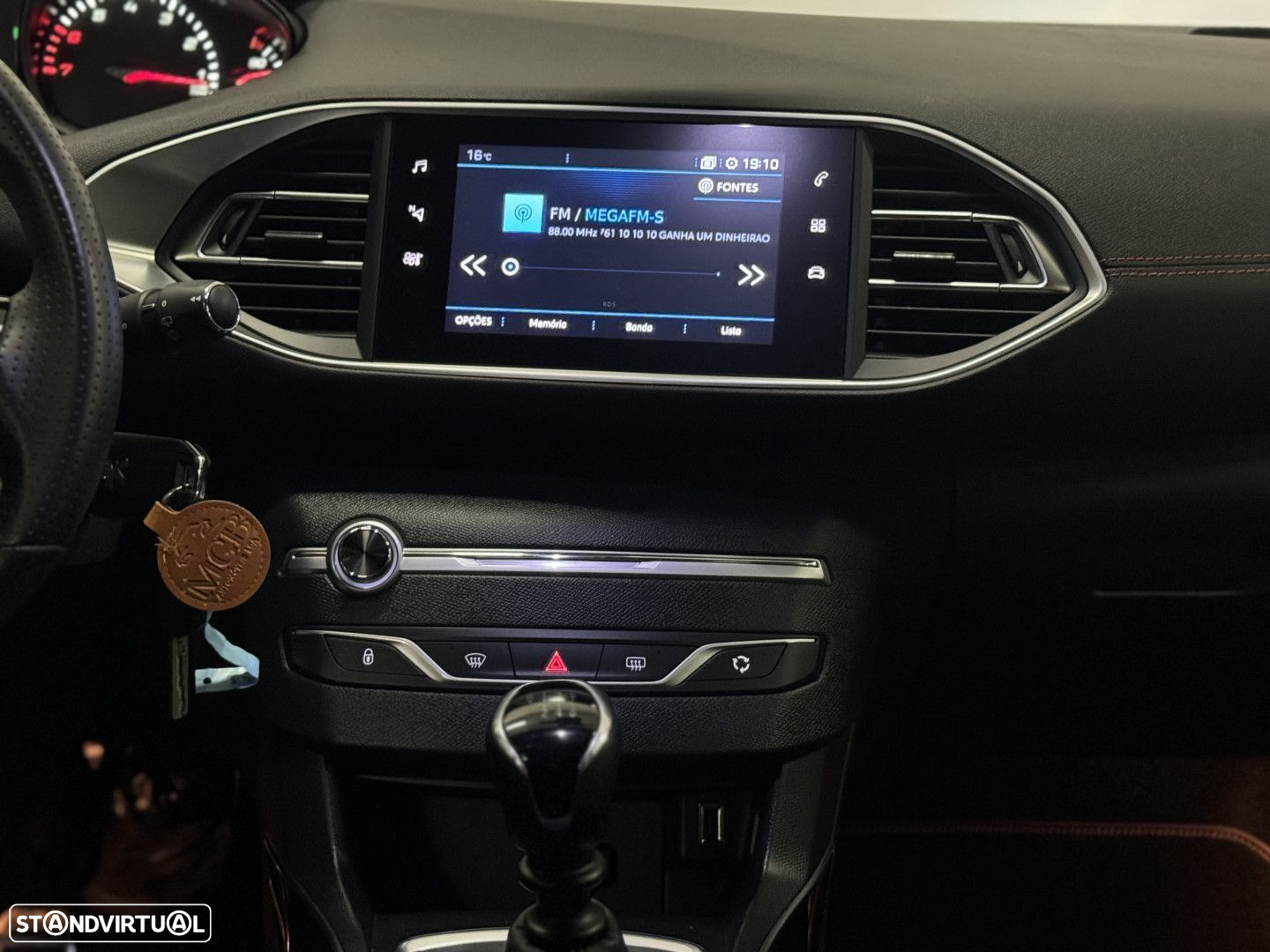 Peugeot 308 1.2 PureTech GT Line - 24