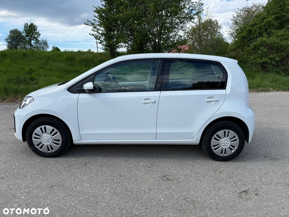 Volkswagen up! Active - 5