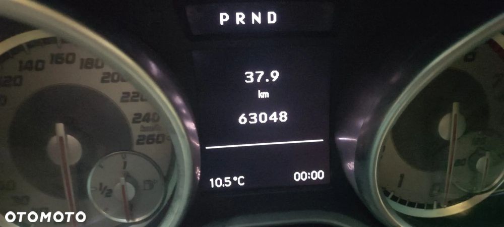 MERCEDES W204 W212 SILNIK KOMPLETNY 1.8 CGI 271861 63tys. km - W AUCIE - 4