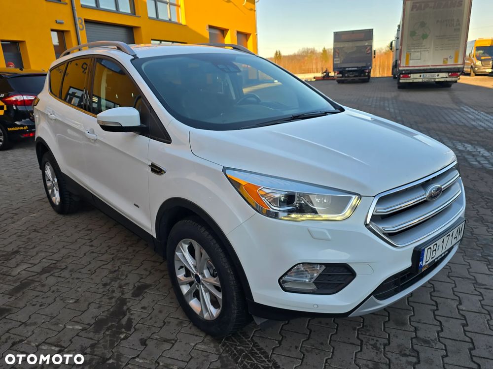 Ford Kuga 2.0 TDCi 4x4 Titanium - 3