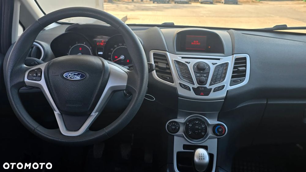 Ford Fiesta 1.25 SYNC Edition - 14