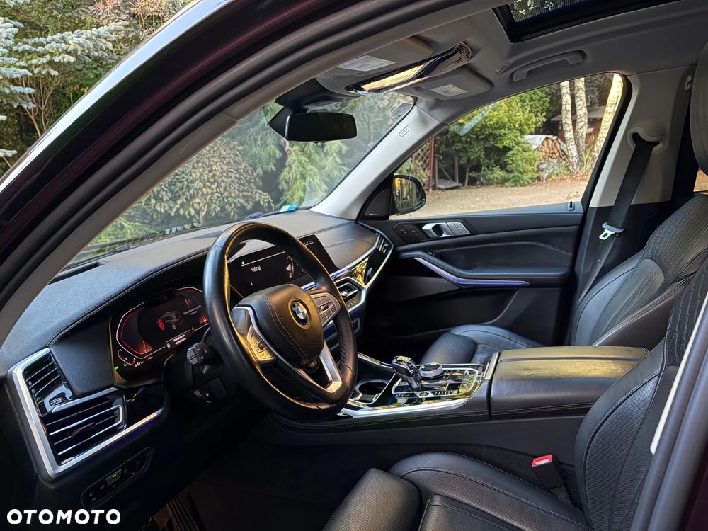 BMW X7 xDrive40i mHEV - 10