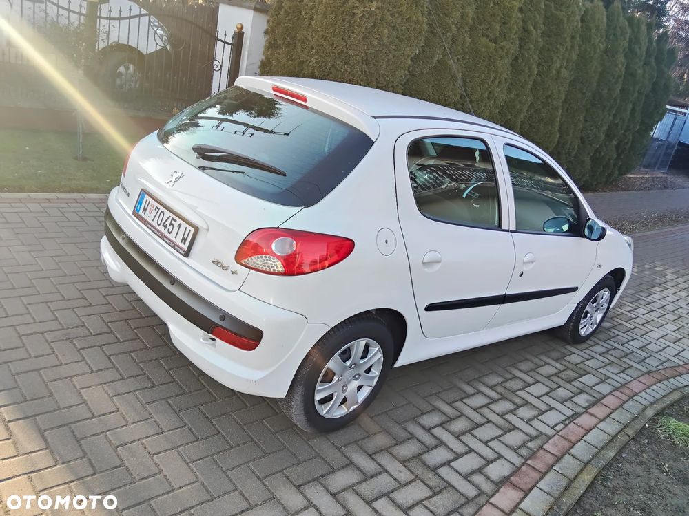 Peugeot 206 plus 75 - 15