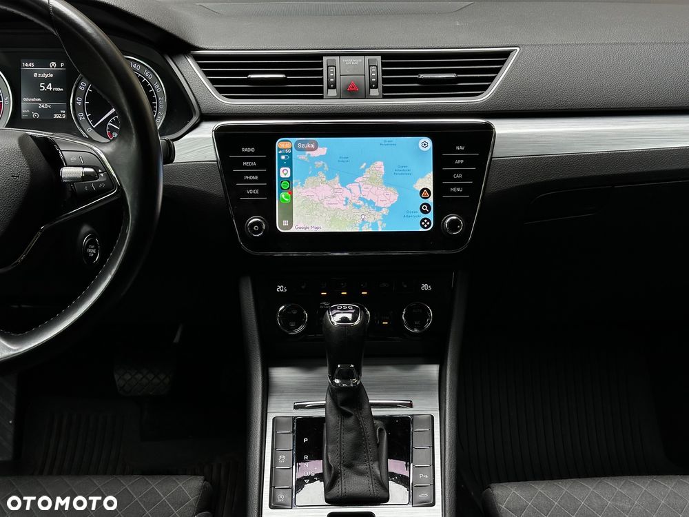 Skoda Superb 2.0 TDI SCR Style DSG - 20