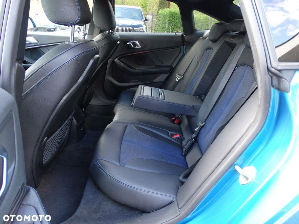 BMW Seria 2 218i M Sport - 14