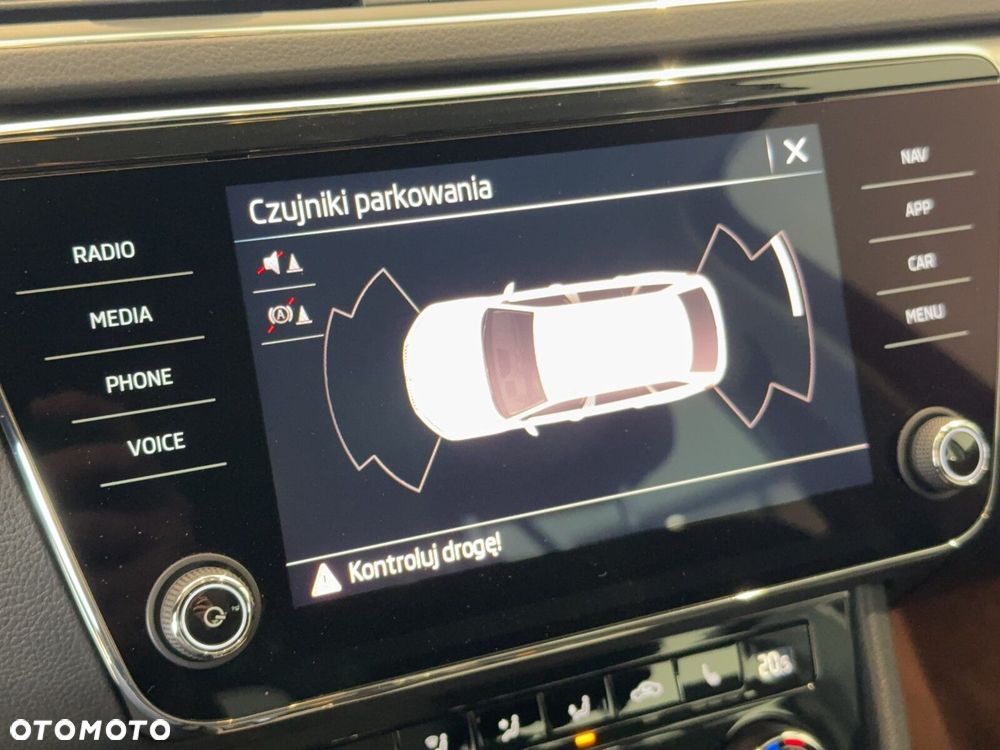 Skoda Superb 2.0 TSI Ambition DSG - 31