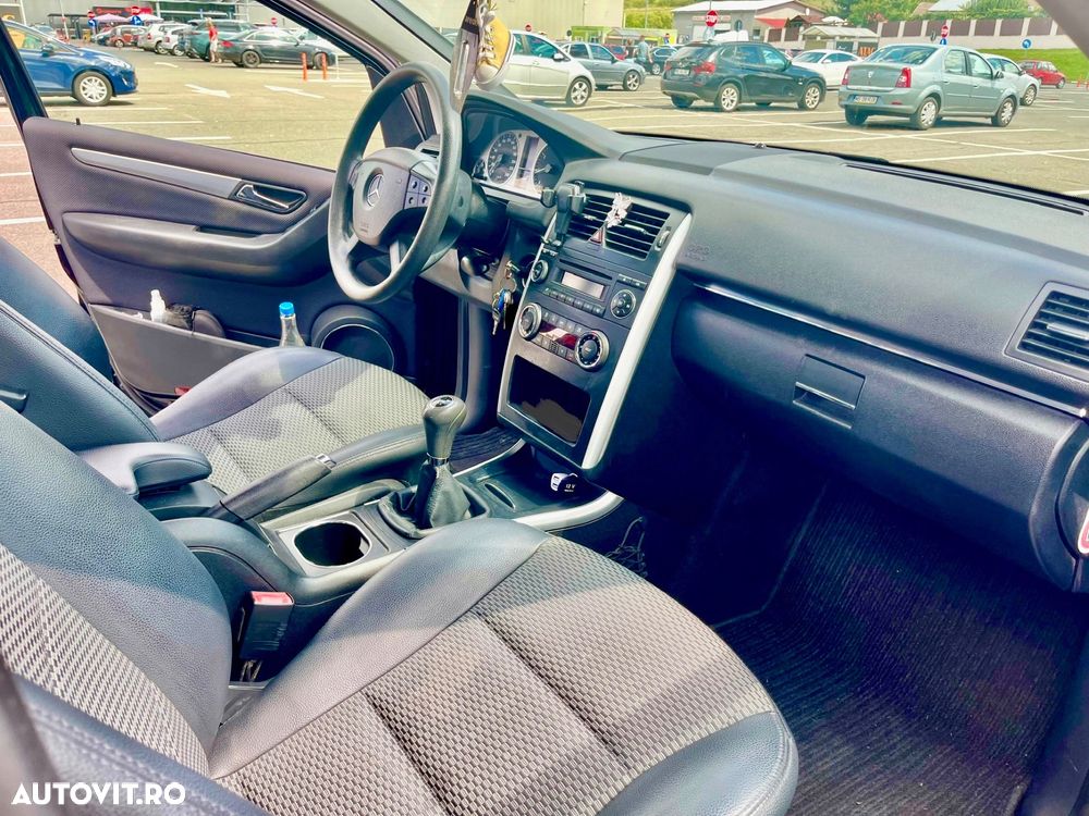 Mercedes-Benz B 170 - 7