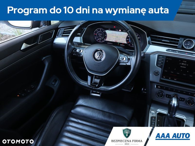 Volkswagen Passat Variant - 9