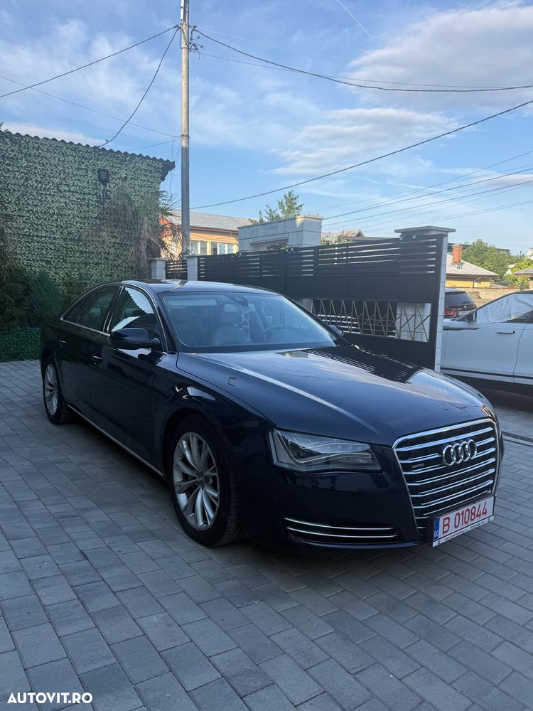 Audi A8 - 3
