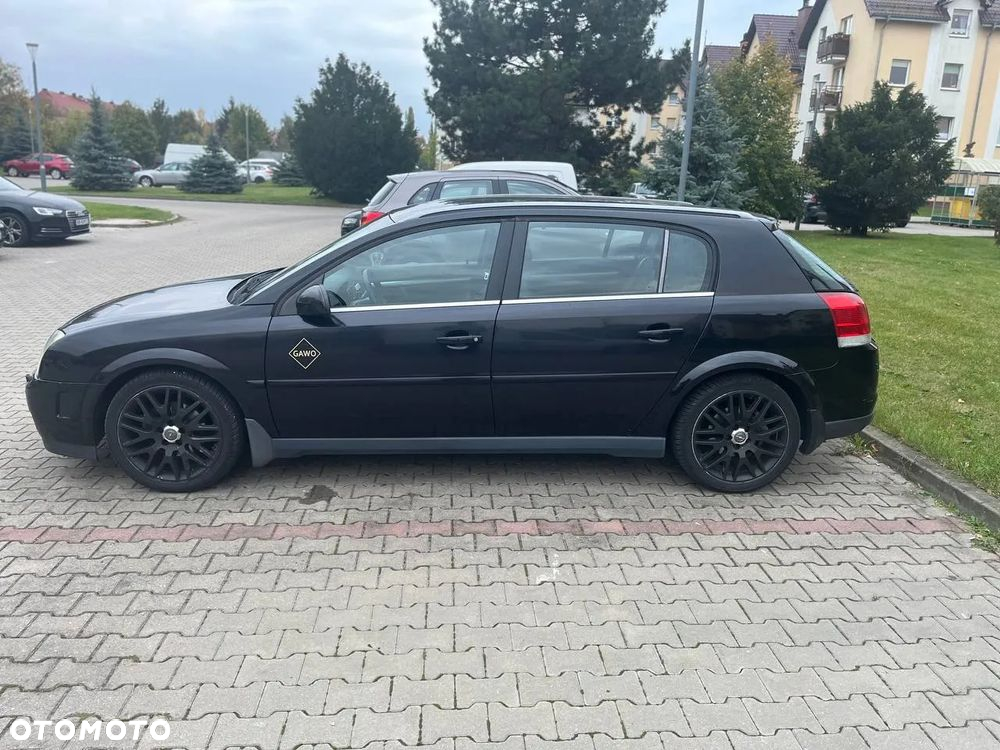 Opel Signum 2.2 - 3