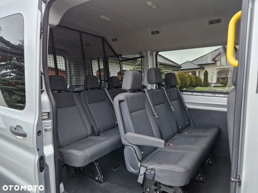 Ford Transit - 23
