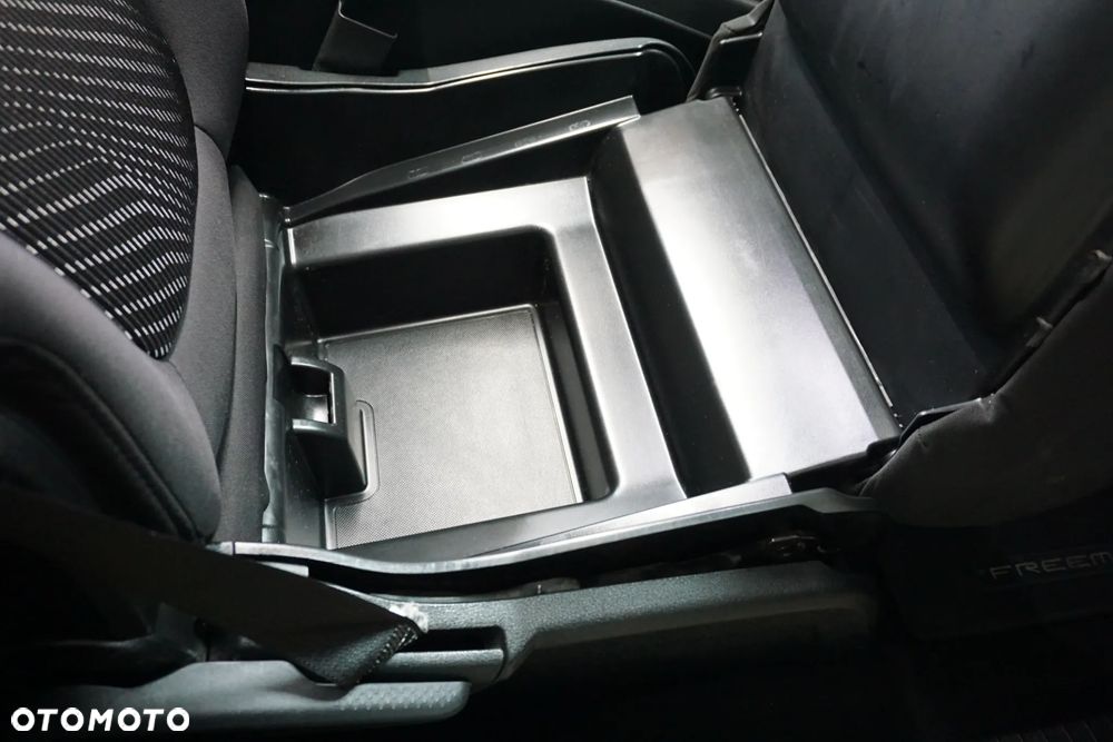 Fiat Freemont 2.0 Multijet 16V DPF - 27