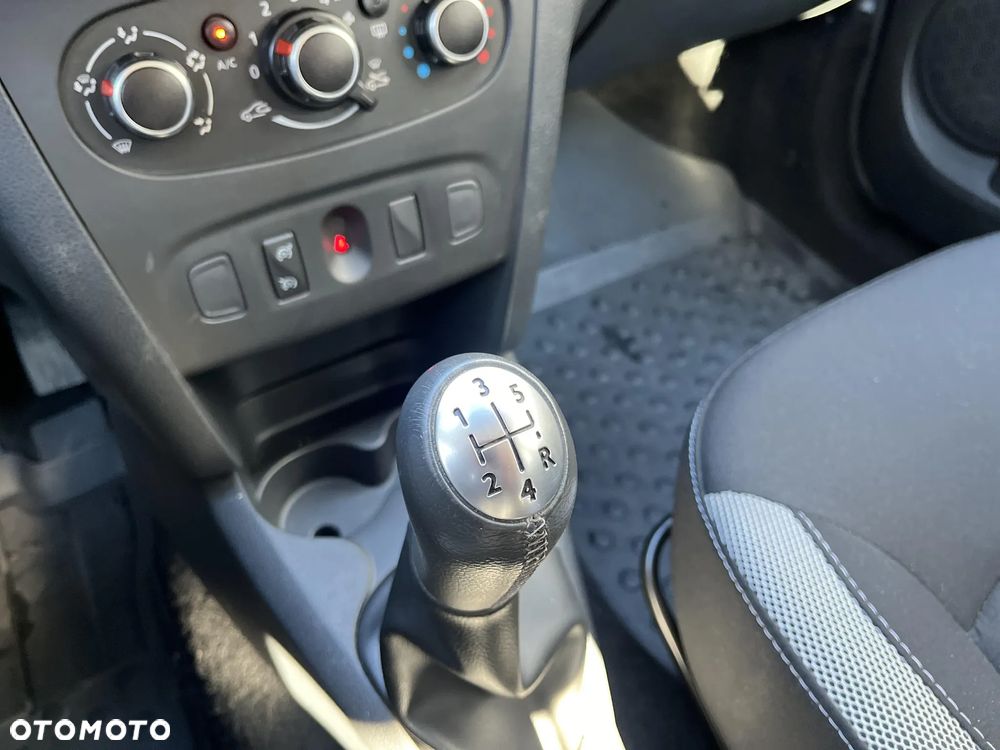 Dacia Sandero 0.9 TCe Laureate S&S - 25