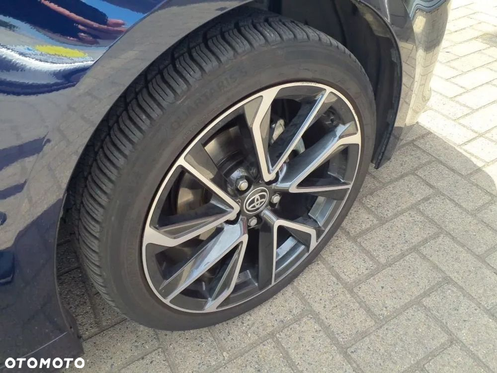 Toyota Corolla 1.8 Hybrid GR Sport - 14