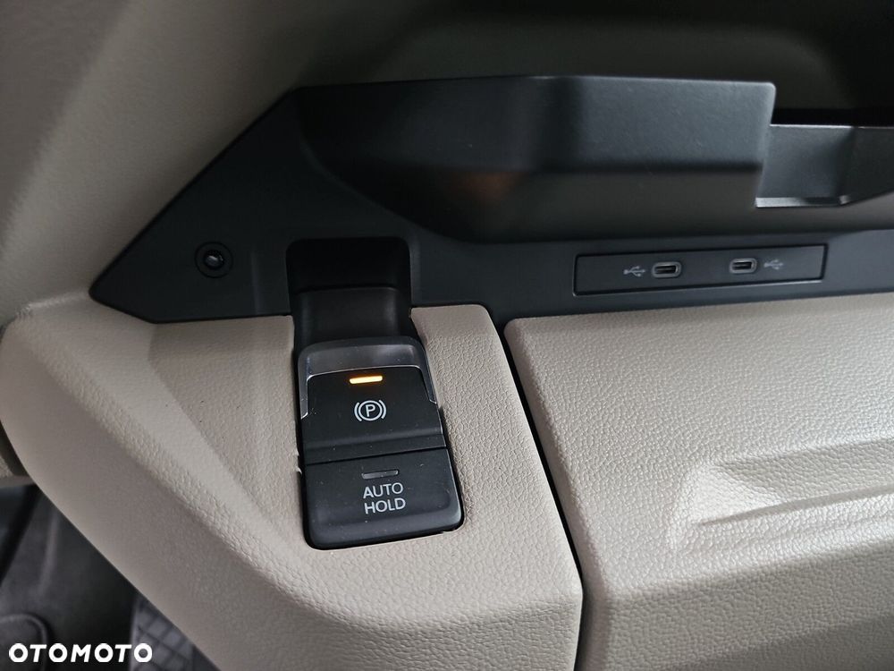 Volkswagen Multivan 1.5 TSI L2 Life DSG - 25