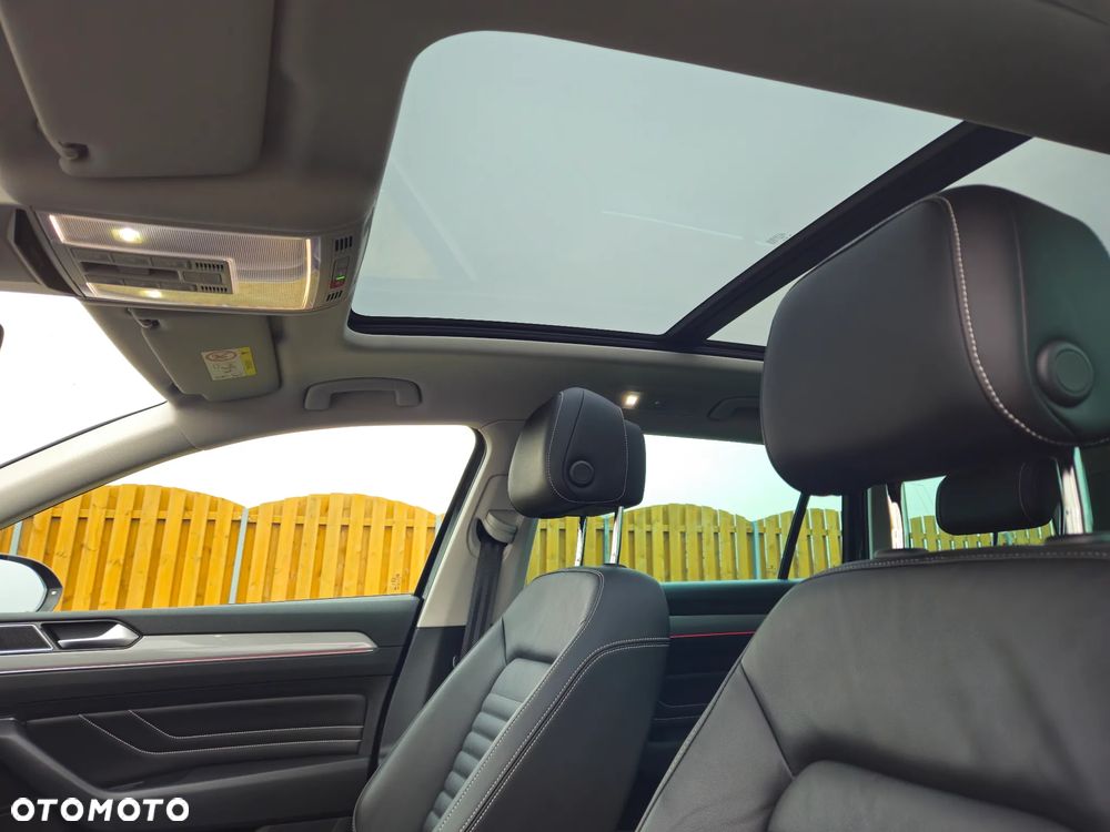 Volkswagen Passat 2.0 TDI SCR DSG Business - 21