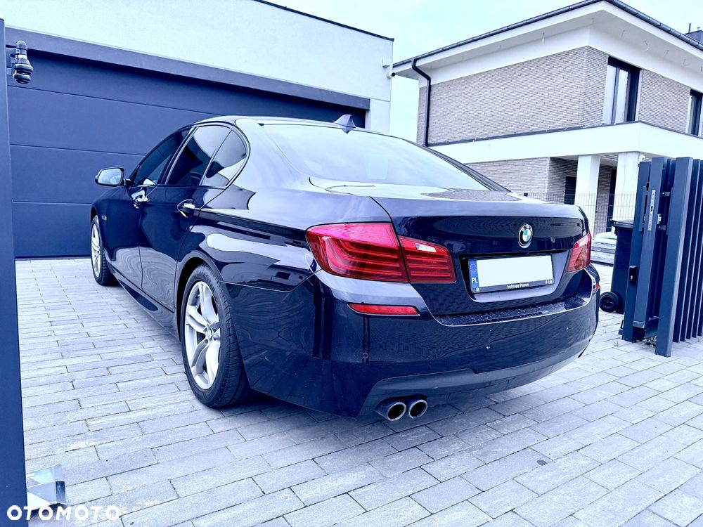 BMW Seria 5 525d xDrive - 5
