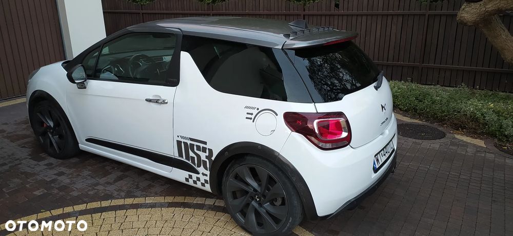 Citroën DS3 1.6 THP Racing - 4