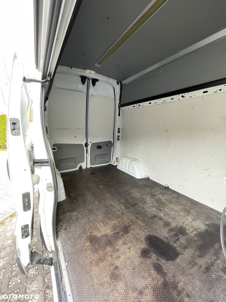 Renault Trafic - 33