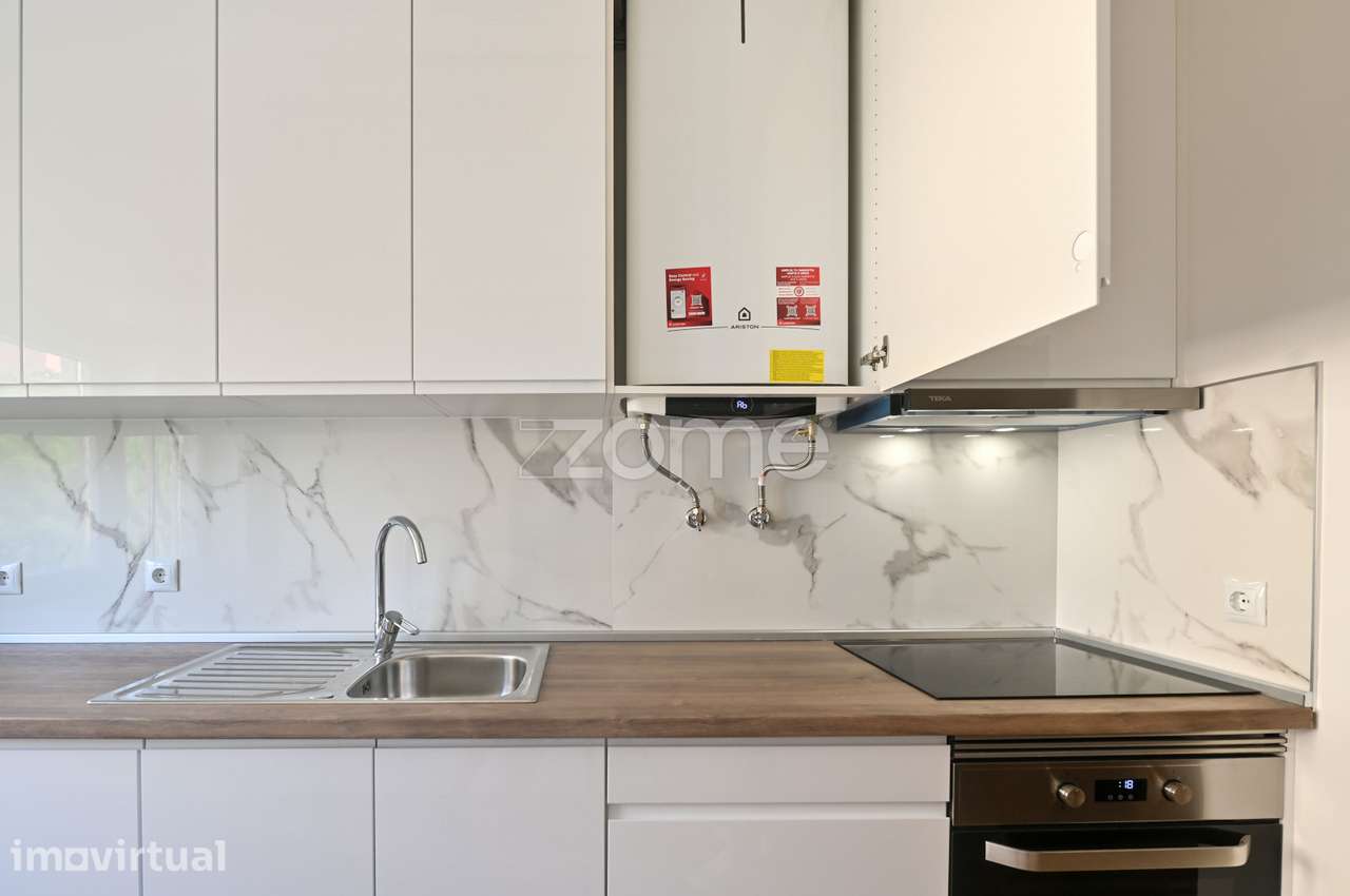 Apartamento T2 Remodelado com elevador em Mem Martins, Sintra - Grande imagem: 5/20