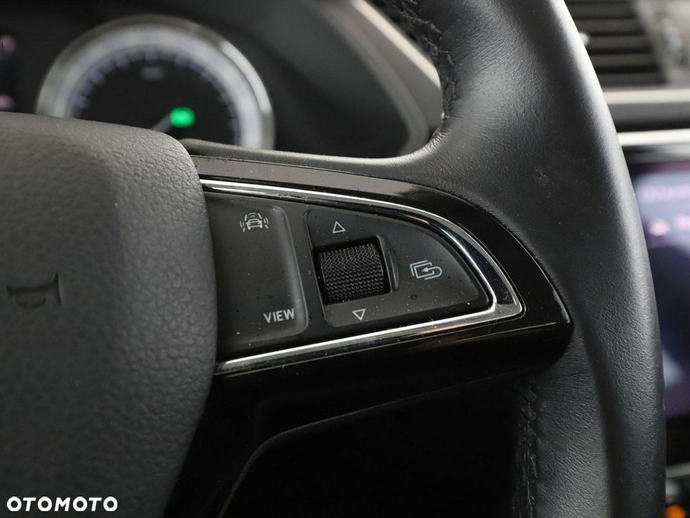 Skoda Superb 1.4 TSI Plug-In Hybrid Ambition DSG - 32