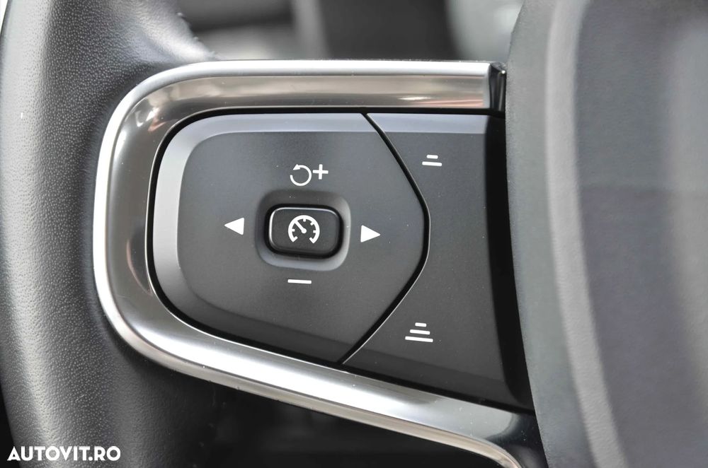 Volvo XC 40 D3 Geartronic Momentum - 12