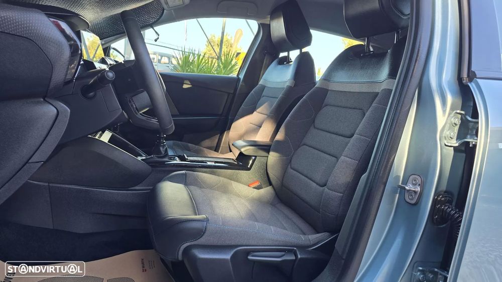 Citroën C4 1.2 PureTech Shine - 13