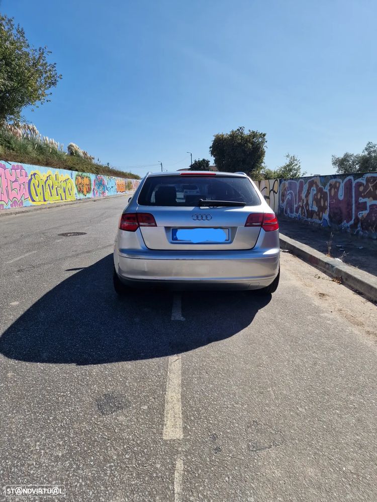 Audi A3 Sportback 2.0 TDi DSG - 6