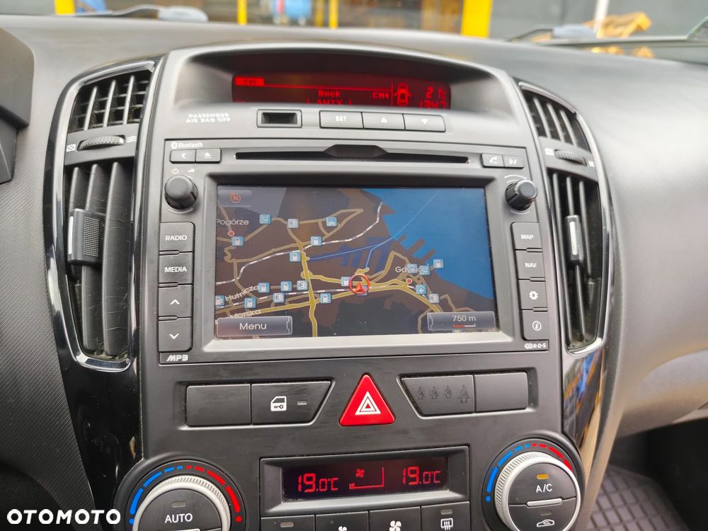 Kia Ceed 1.6 Crdi Comfort + - 15