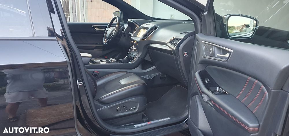 Ford Edge - 8