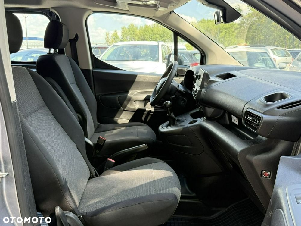 Toyota Proace City - 19