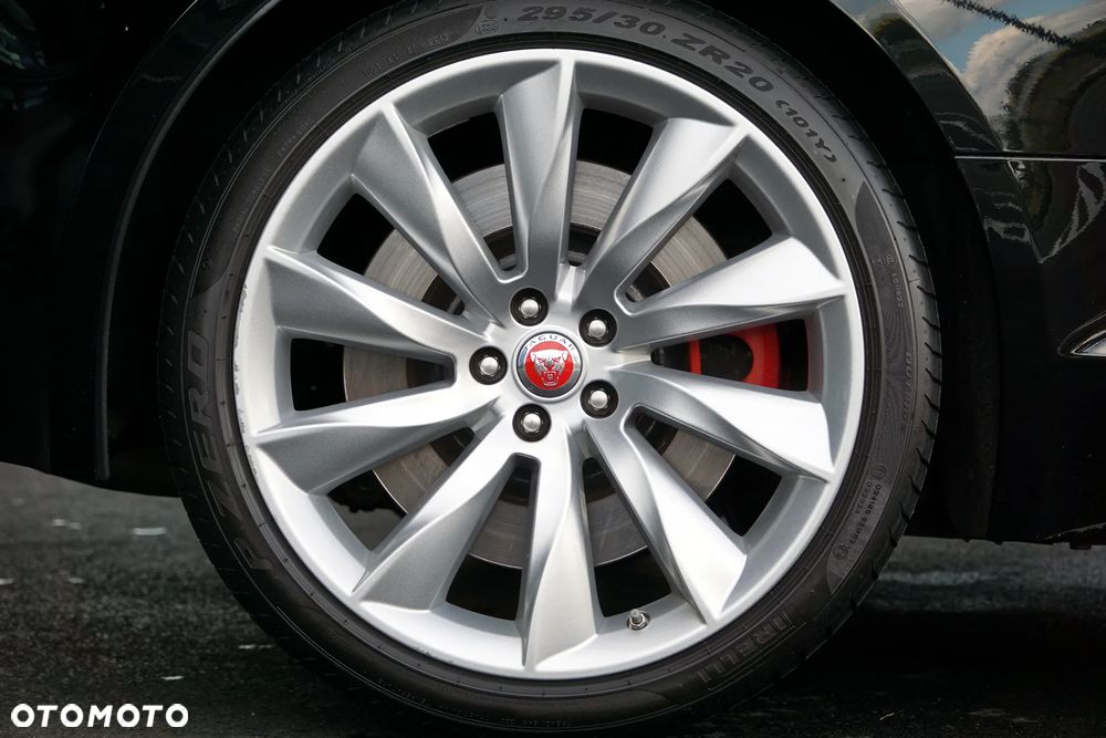 Jaguar F-Type S AWD - 19