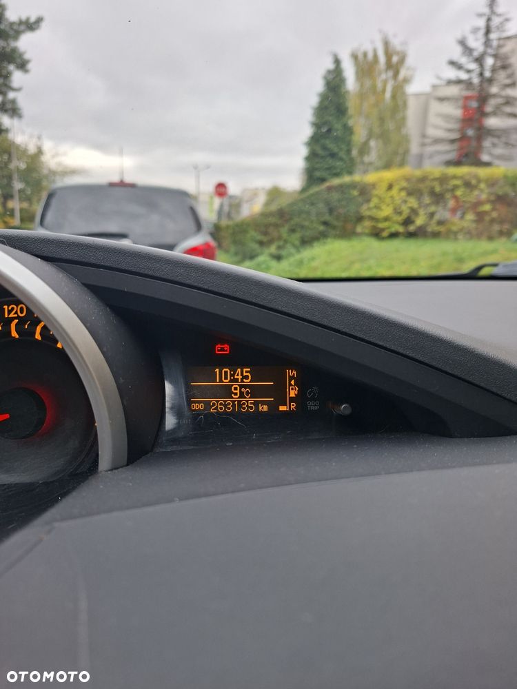 Toyota Verso - 5