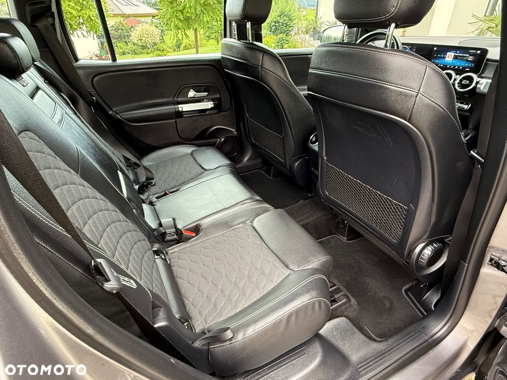 Mercedes-Benz GLB 200 d 8G-DCT Progressive - 24