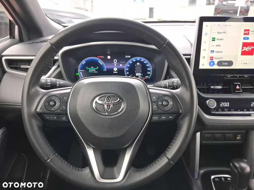 Toyota Corolla Cross - 16