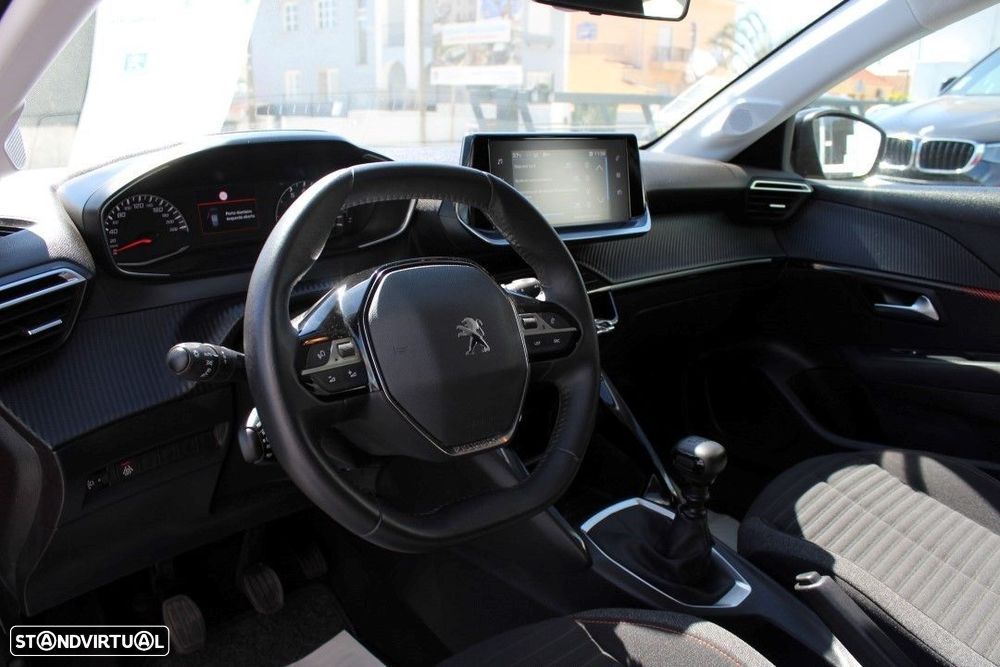 Peugeot 208 1.2 PureTech Active Pack - 7