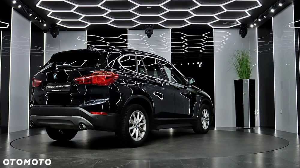 BMW X1 sDrive18d Advantage - 9