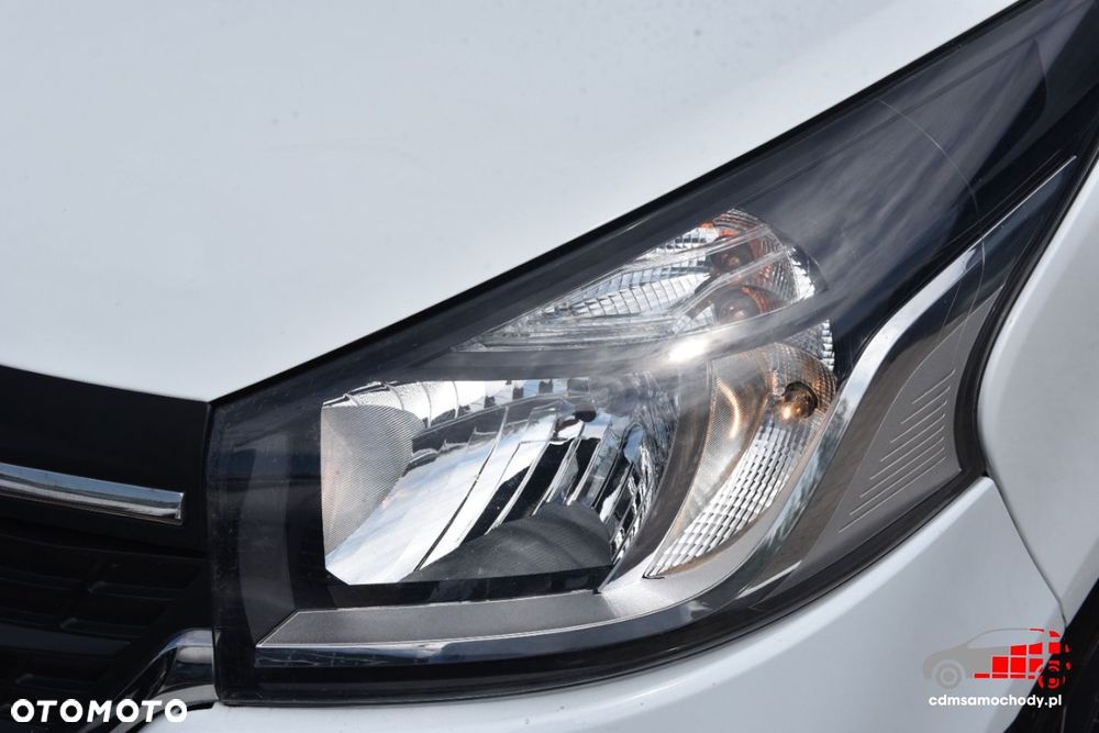 Renault Trafic - 13