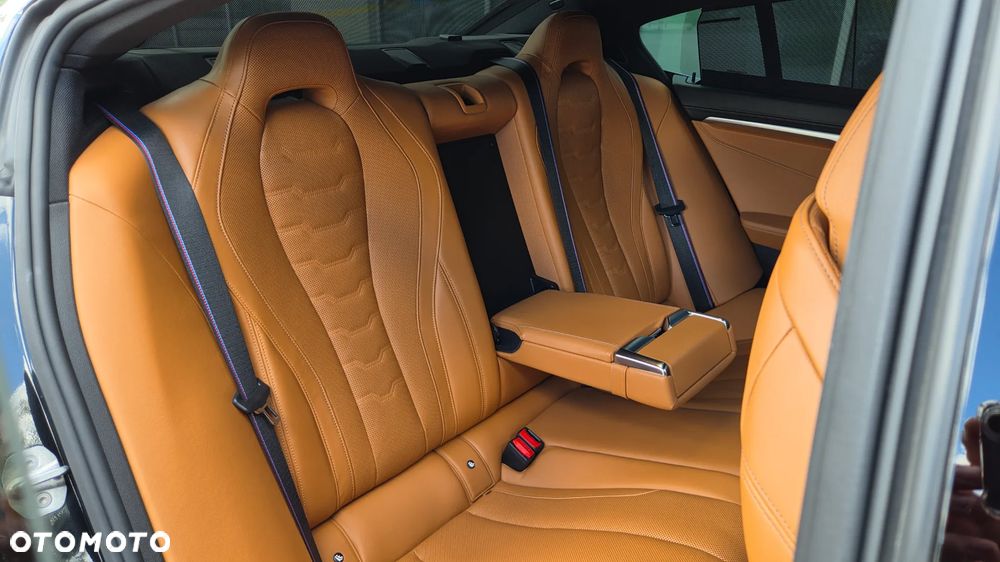 BMW Seria 8 M850i xDrive - 21