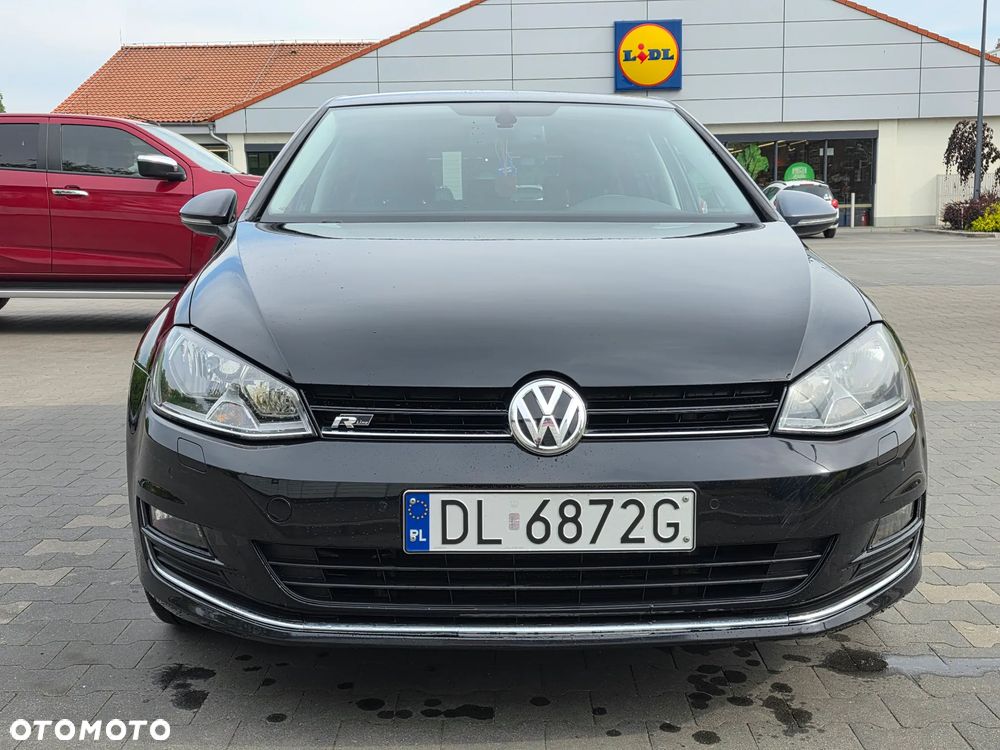 Volkswagen Golf - 2