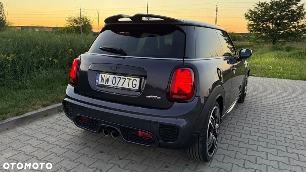 MINI John Cooper Works - 9
