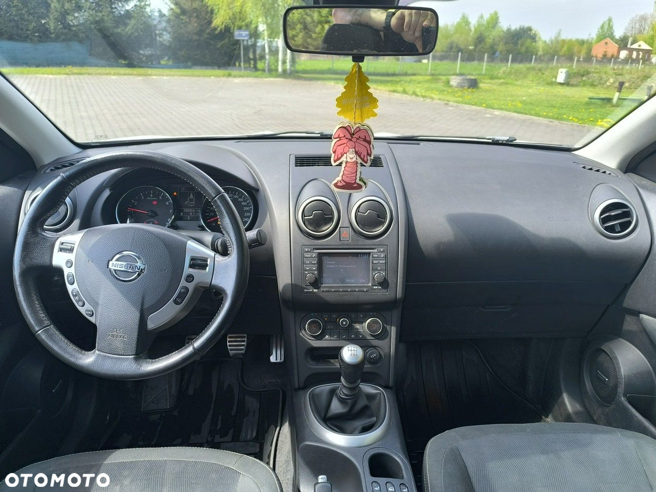Nissan Qashqai+2 - 5