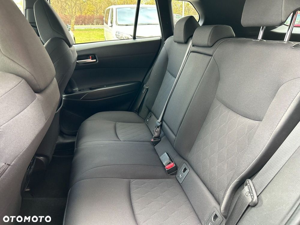 Toyota Corolla Cross - 10