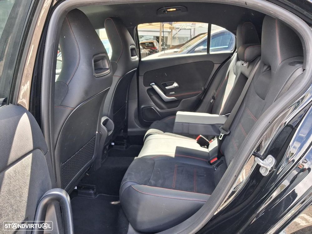 Mercedes-Benz A 200 AMG Line Aut. - 12