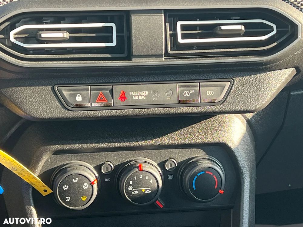 Dacia Sandero TCe 90 MT5 Expression - 14