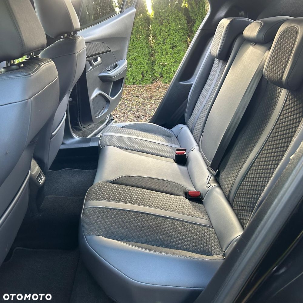 Peugeot 2008 1.5 BlueHDi Allure Pack S&S EAT8 - 16