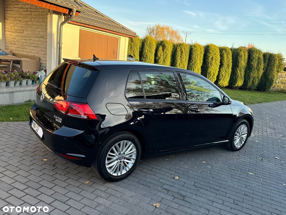 Volkswagen Golf 2.0 TDI BlueMotion Technology Cup - 32