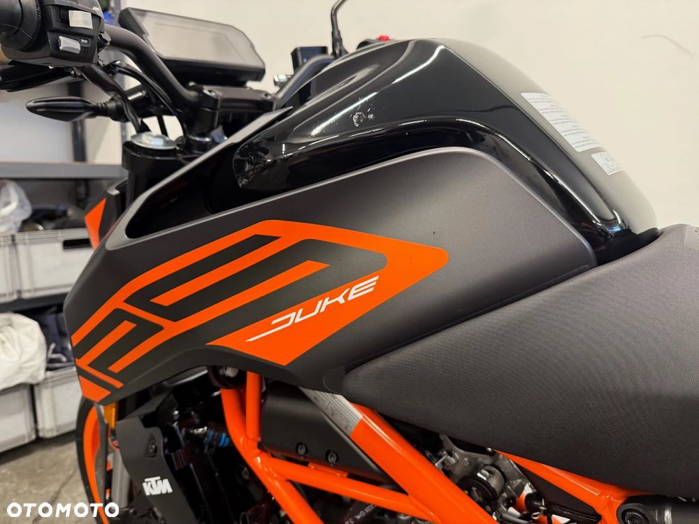 KTM Duke 125 - 18