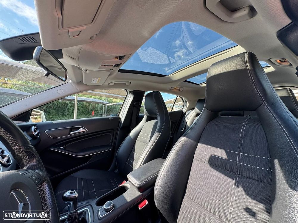 Mercedes-Benz GLA 180 d Urban - 19